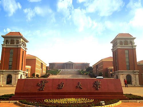 1、云南大學(xué)呈貢校區(qū)一期智能化建設(shè)工程.jpg